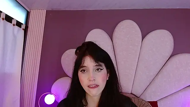 MeganR  online show from 05.04.26