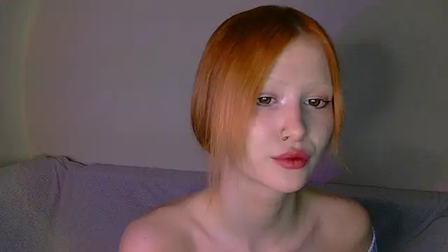 Snapshot of Nyra_Thira chatting on 10.25.25 Nyra Thira online show from 10.25.25