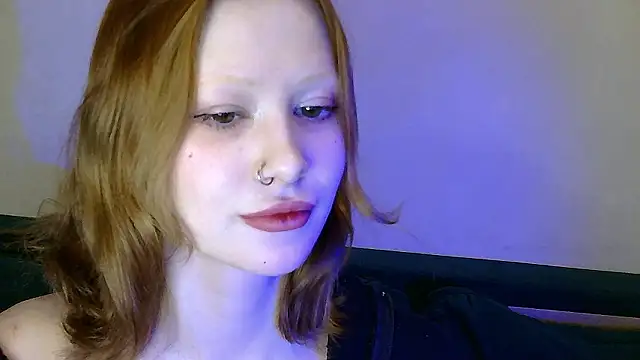 Nyra Thira online show from 02.10.26