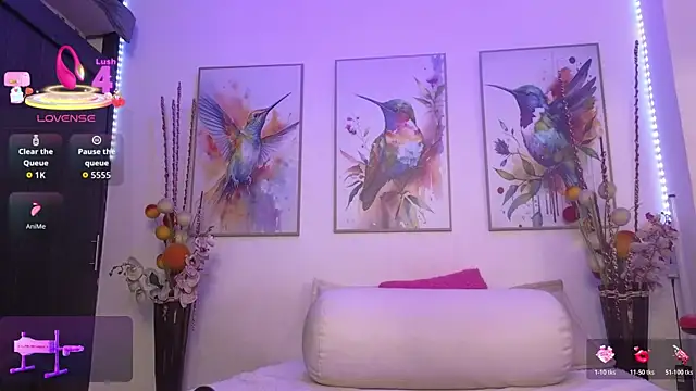 Snapshot of Moon_celeste chatting on 02.13.26 Moon celeste online show from 02.13.26