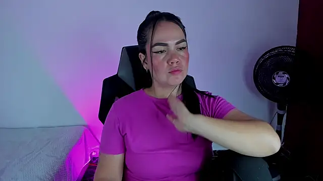 sweet charm  online show from 01.11.26