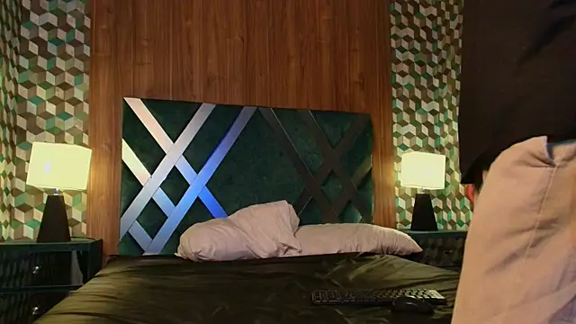 Snapshot of Dickie_Dicking chatting on 11.15.25 Dickie Dicking online show from 11.15.25