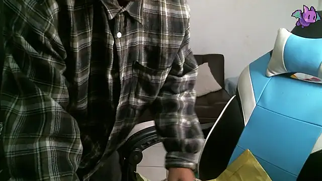 Snapshot of Dickie_Dicking chatting on 01.17.26 Dickie Dicking online show from 01.17.26