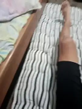 Snapshot of mazo18 chatting on 10.21.25 mazo18 online show from 10.21.25