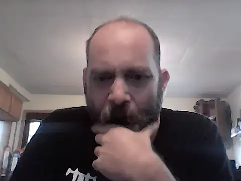 Snapshot of crazyheratic8 chatting on 02.10.26 crazyheratic8 online show from 02.10.26