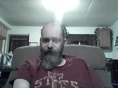 Snapshot of crazyheratic8 chatting on 02.14.26 crazyheratic8 online show from 02.14.26