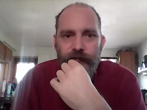 Snapshot of crazyheratic8 chatting on 02.14.26 crazyheratic8 online show from 02.14.26