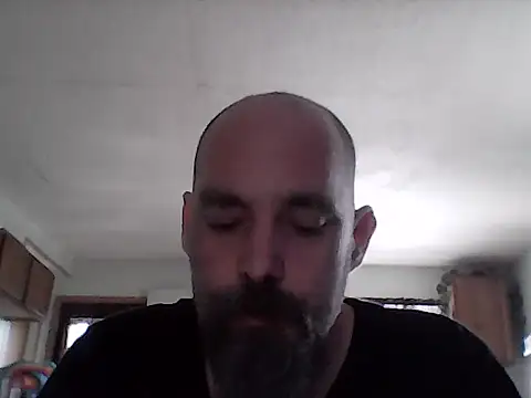 Snapshot of crazyheratic8 chatting on 03.02.26 crazyheratic8 online show from 03.02.26