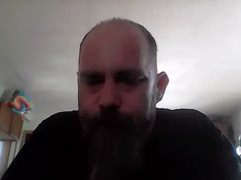 Snapshot of crazyheratic8 chatting on 03.18.26 crazyheratic8 online show from 03.18.26