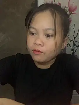 lan-xinh01 online show from 10.06.25