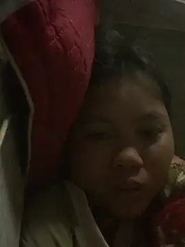 lan-xinh01 online show from 11.03.25