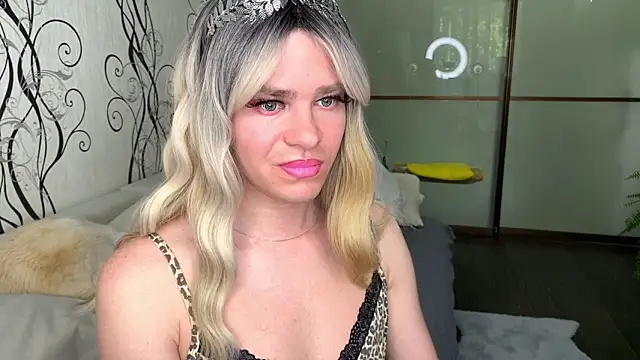 Snapshot of Anjalin_sososok1 chatting on 05.19.26 Anjalin sososok1 online show from 05.19.26