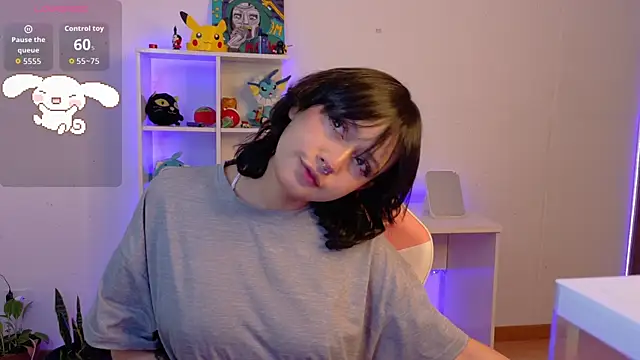 Sallie Doll online show from 11.21.25