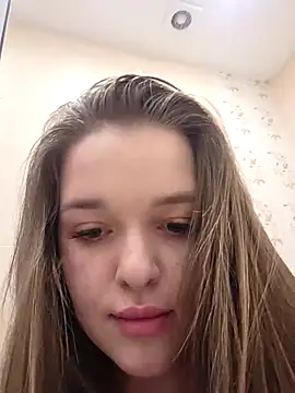EmilyWhispers online show from 05.04.26