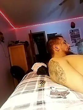 Snapshot of JNTre chatting on 01.14.26 JNTre online show from 01.14.26