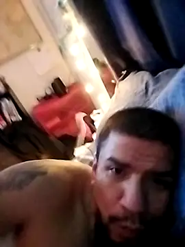 Snapshot of JNTre chatting on 01.15.26 JNTre online show from 01.15.26