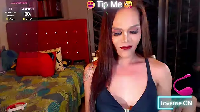 Snapshot of BombshellMARIA chatting on 03.17.26 BombshellMARIA online show from 03.17.26