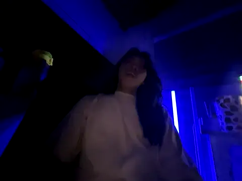 Snapshot of ella_foxtrot chatting on 10.05.25 ella foxtrot online show from 10.05.25