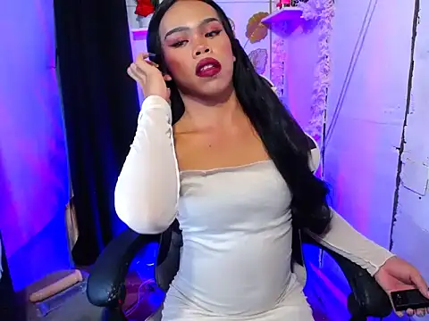 Snapshot of ella_foxtrot chatting on 03.18.26 ella foxtrot online show from 03.18.26