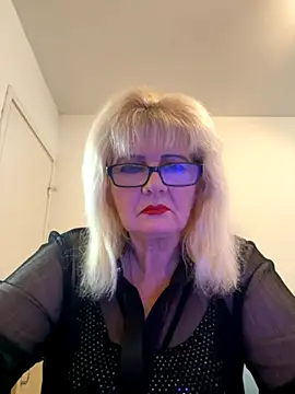 BoloshkaBlonda online show from 10.04.25