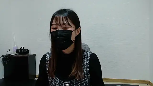 Snapshot of ipponpon chatting on 03.16.26 ipponpon online show from 03.16.26