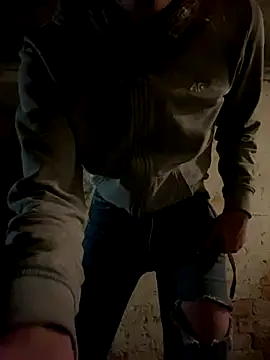 pleasedontpressaredburton online show from 10.29.25