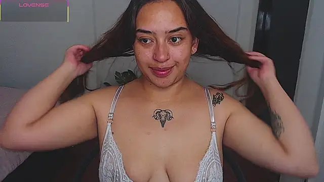 Cataleya Kudo online show from 10.23.25