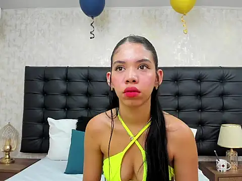 EmaGarcess online show from 10.22.25