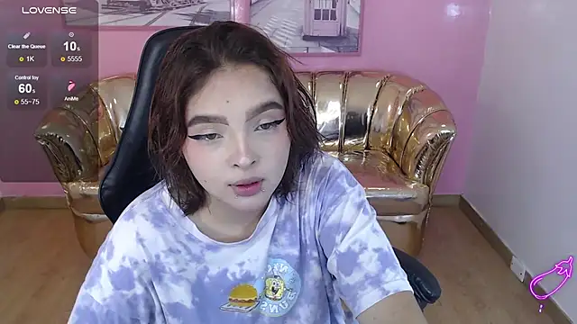 Snapshot of mia_foster_t chatting on 11.25.25 mia foster t online show from 11.25.25