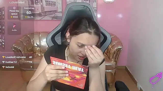 Snapshot of mia_foster_t chatting on 01.14.26 mia foster t online show from 01.14.26