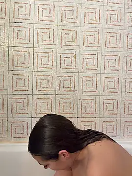 Snapshot of looloopaul chatting on 02.24.26 looloopaul online show from 02.24.26