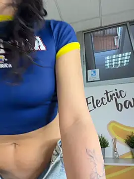 ArieliciousXXX online show from 06.27.26