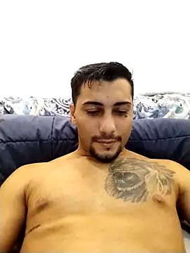 gooddboy01 online show from 10.27.25