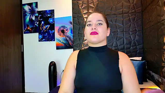 Snapshot of Hurrem99 chatting on 11.06.25 Hurrem99 online show from 11.06.25