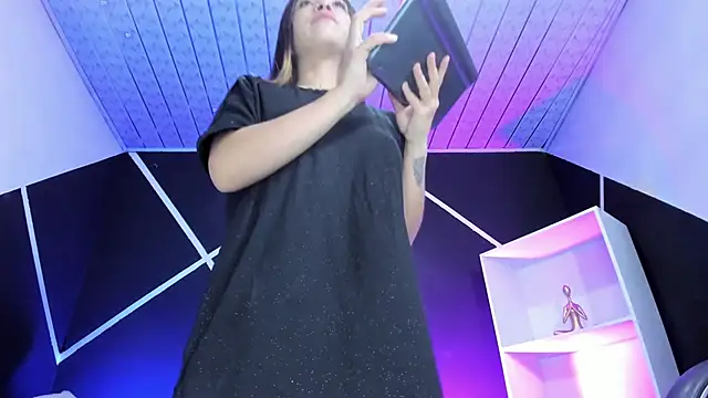 Doori  online show from 11.13.25