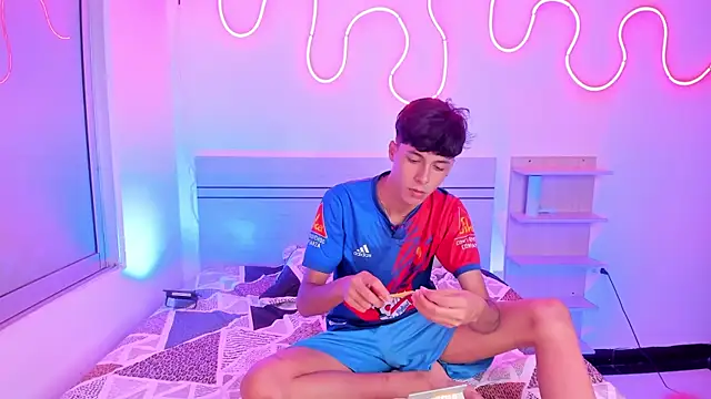 luccas ferreira online show from 10.21.25