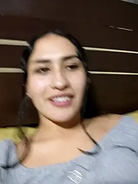 YoungHearXX online show from 10.15.25
