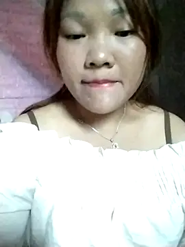 maily00 online show from 10.16.25