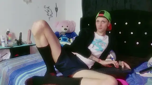 Tyler cat online show from 01.06.26