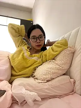 Snapshot of taotaobo chatting on 12.02.25 taotaobo online show from 12.02.25