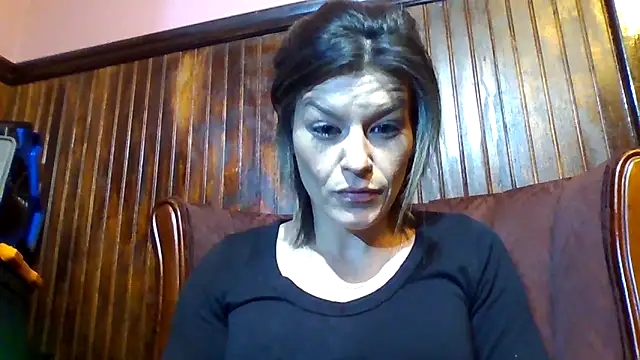 Rileyy7tk online show from 10.28.25