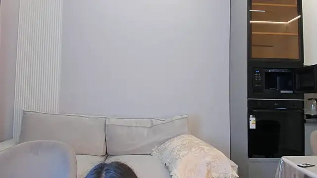 Snapshot of angel_soo chatting on 10.16.25 angel soo online show from 10.16.25