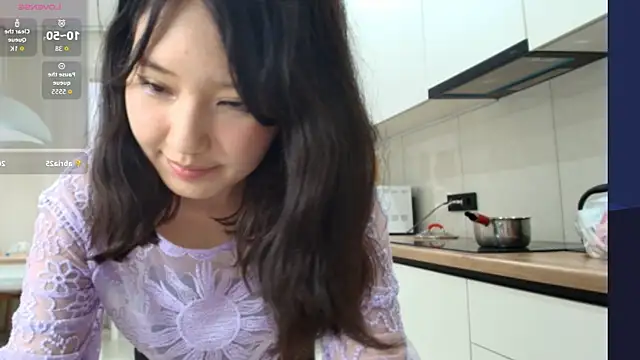 Snapshot of angel_soo chatting on 07.13.26 angel soo online show from 07.13.26