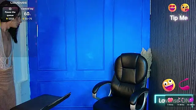 Nikki Vesper online show from 07.09.26