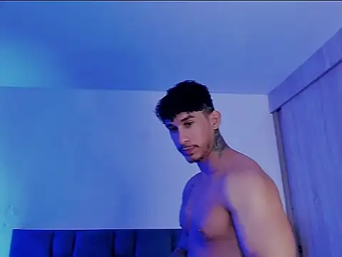 Snapshot of Dammianmiller chatting on 10.02.25 Dammianmiller online show from 10.02.25