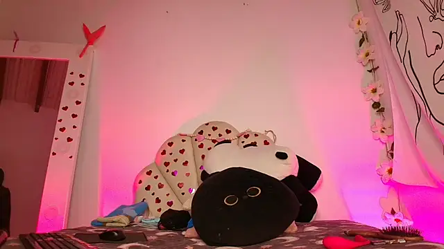 Snapshot of kisha_colins chatting on 02.10.26 kisha colins online show from 02.10.26