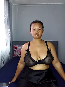 Sultrytits6 online show from 04.04.26