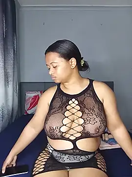 Sultrytits6 online show from 07.10.26
