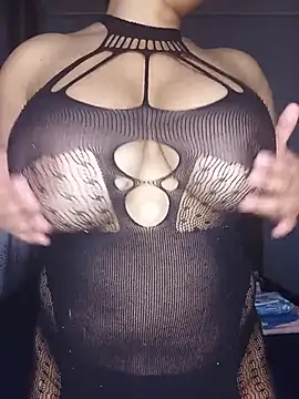 Sultrytits6 online show from 07.20.26