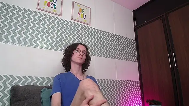 White King4 online show from 10.06.25